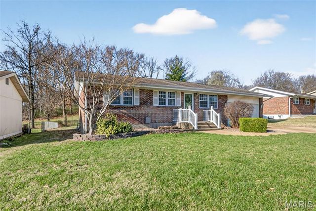 846 Ricewood Drive, Unincorporated, MO 63129