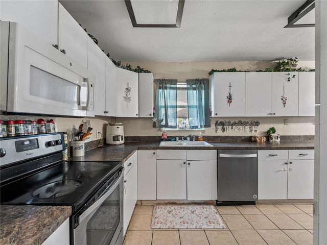 1018 RED BAY TERRACE NW, Port Charlotte, FL 33948