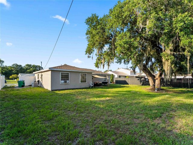 1018 RED BAY TERRACE NW, Port Charlotte, FL 33948