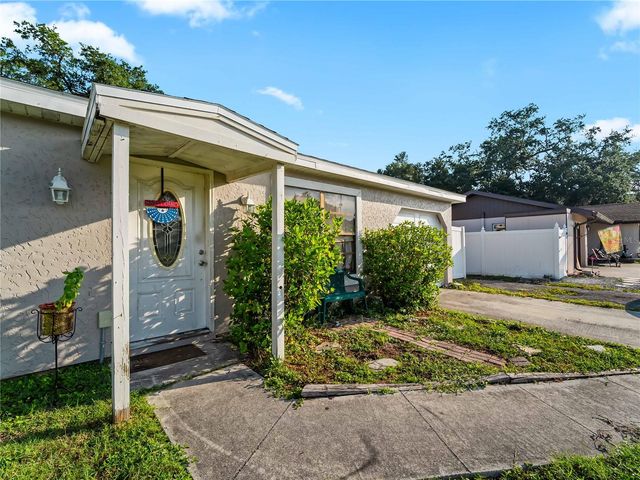 1018 RED BAY TERRACE NW, Port Charlotte, FL 33948