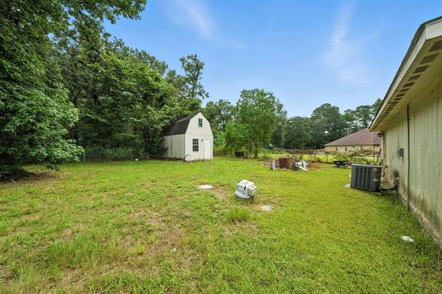 11925 Miller Circle, Conroe, TX 77302
