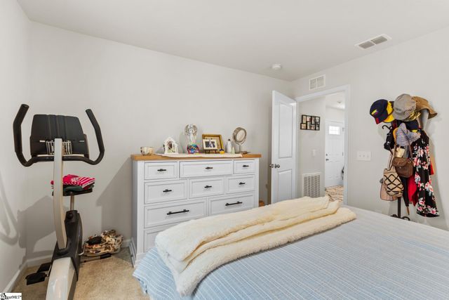 205 Creighton Ridge Drive, Clinton, SC 29325