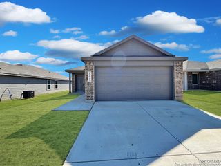 10040 MATHER WAY, Converse, TX 78109