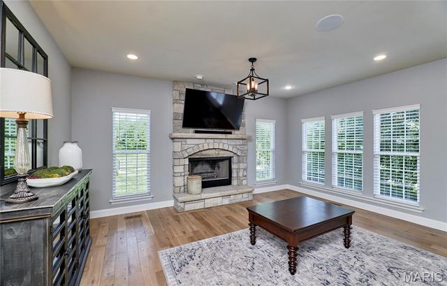 1021 Durham Garden Court, Dardenne Prairie, MO 63368