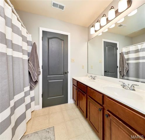 1021 Durham Garden Court, Dardenne Prairie, MO 63368