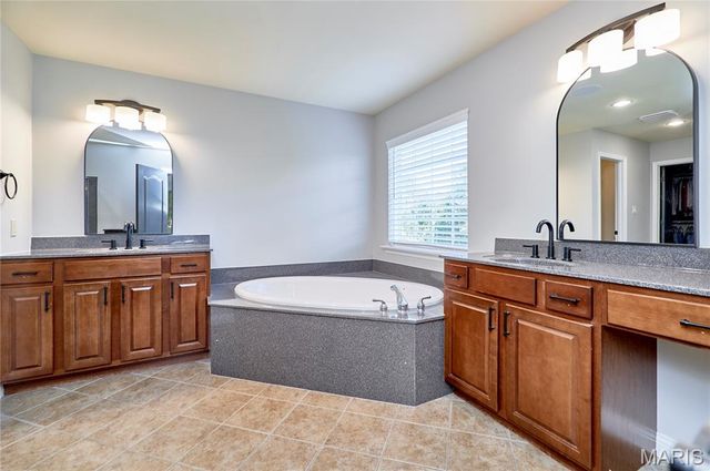 1021 Durham Garden Court, Dardenne Prairie, MO 63368