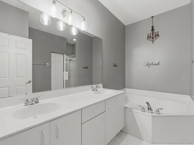 2920 E ARAGON Boulevard 3, Sunrise, FL 33313