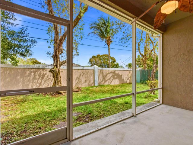 2920 E ARAGON Boulevard 3, Sunrise, FL 33313