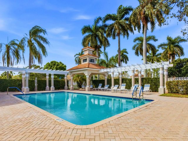 2920 E ARAGON Boulevard 3, Sunrise, FL 33313