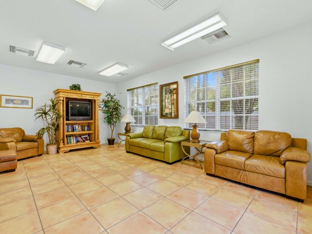 2920 E ARAGON Boulevard 3, Sunrise, FL 33313
