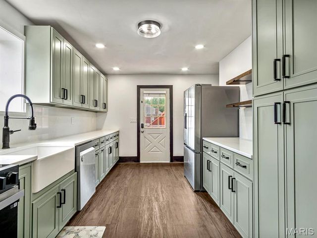 406 W Saint Louis Street, Lebanon, IL 62254