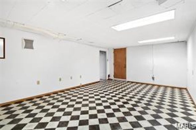 406 W Saint Louis Street, Lebanon, IL 62254