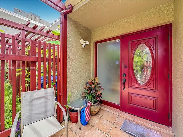 1110 W Fairway Road, Pembroke Pines, FL 33026