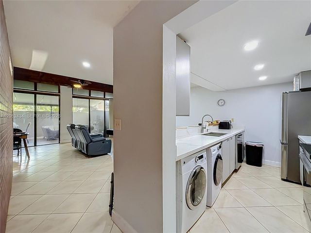 1110 W Fairway Road, Pembroke Pines, FL 33026