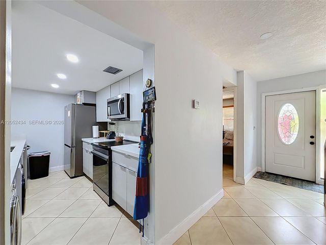 1110 W Fairway Road, Pembroke Pines, FL 33026