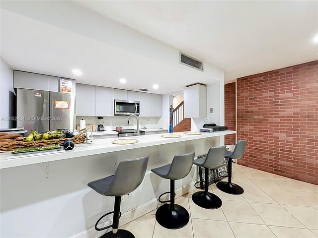 1110 W Fairway Road, Pembroke Pines, FL 33026