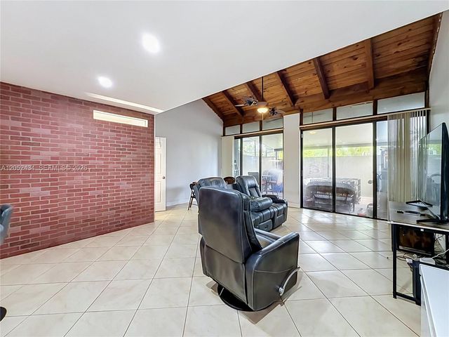 1110 W Fairway Road, Pembroke Pines, FL 33026