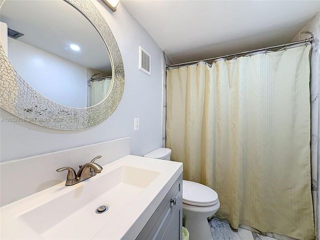 1110 W Fairway Road, Pembroke Pines, FL 33026