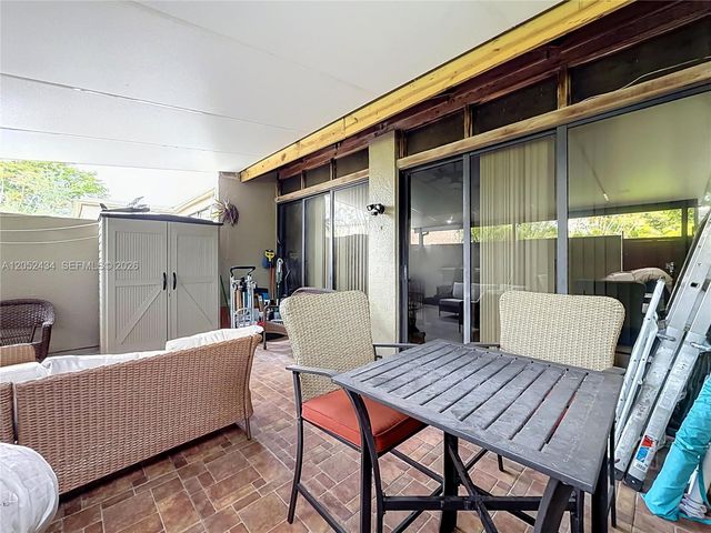 1110 W Fairway Road, Pembroke Pines, FL 33026