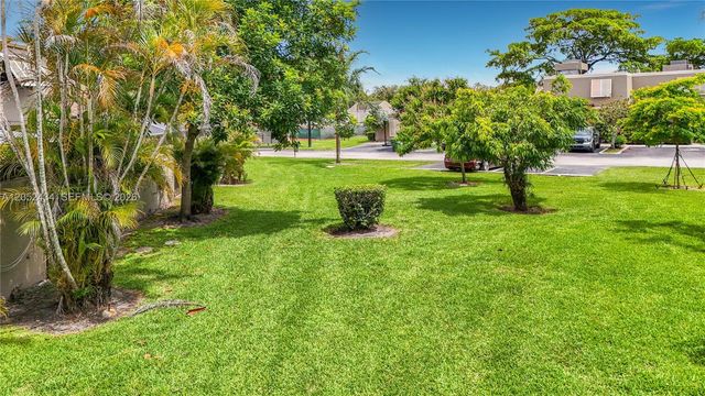 1110 W Fairway Road, Pembroke Pines, FL 33026