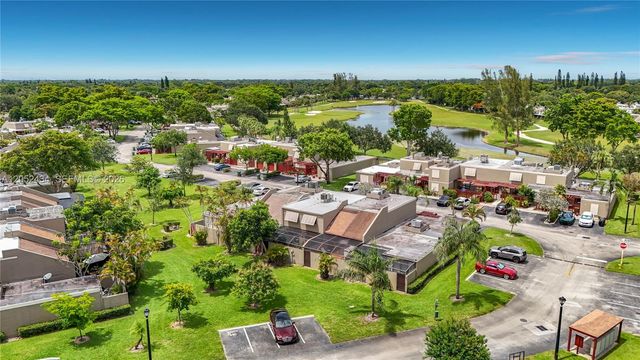1110 W Fairway Road, Pembroke Pines, FL 33026