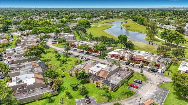 1110 W Fairway Road, Pembroke Pines, FL 33026