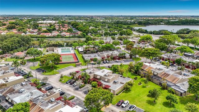 1110 W Fairway Road, Pembroke Pines, FL 33026