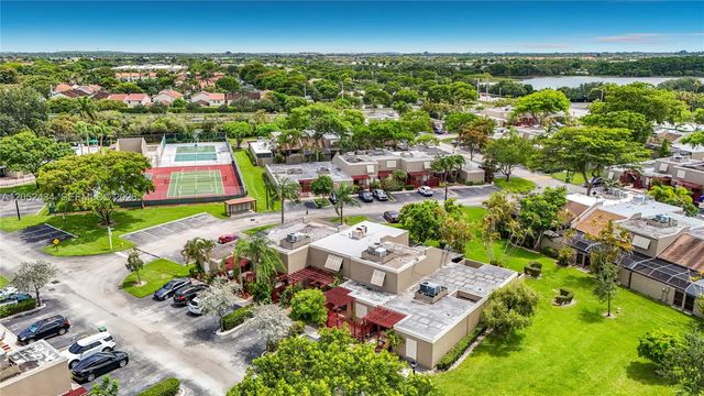 1110 W Fairway Road, Pembroke Pines, FL 33026
