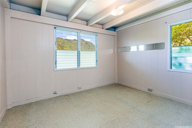 3422 Woodlawn Drive, Honolulu, HI 96822