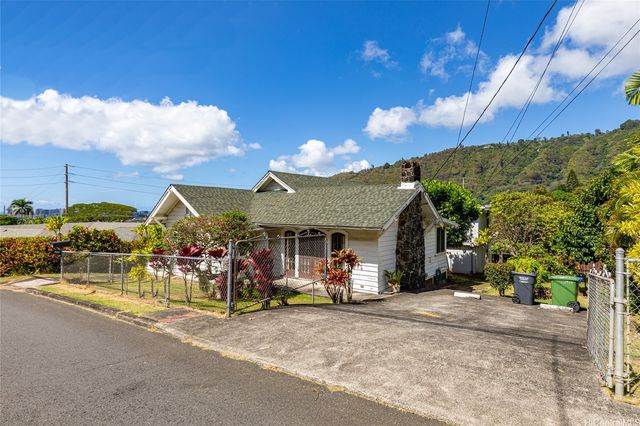 3422 Woodlawn Drive, Honolulu, HI 96822