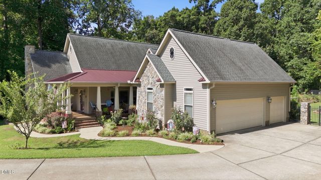 104 Flat Rock Court, Garner, NC 27529