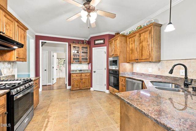 104 Flat Rock Court, Garner, NC 27529