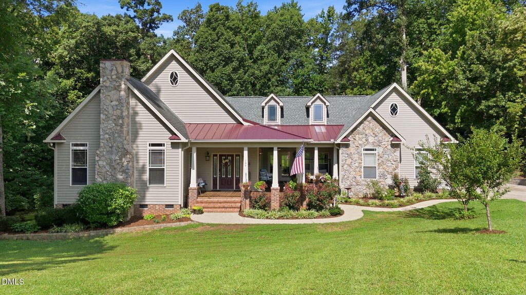 104 Flat Rock Court, Garner, NC 27529