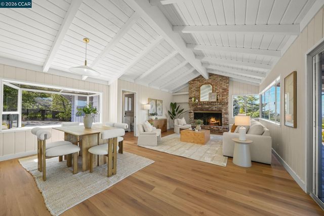 300 Oak View Ter, Danville, CA 94526