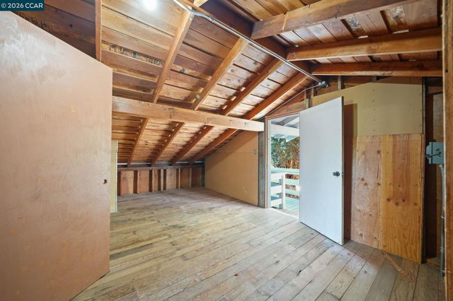 300 Oak View Ter, Danville, CA 94526