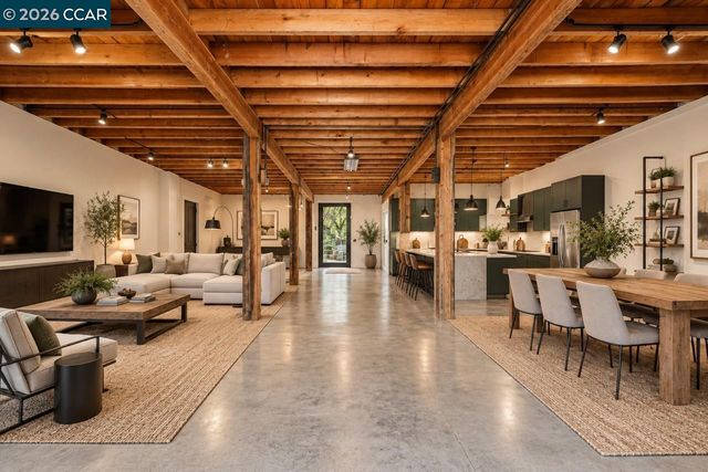 300 Oak View Ter, Danville, CA 94526