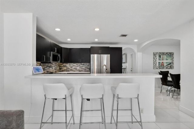 448 NW 15th Way, Fort Lauderdale, FL 33311