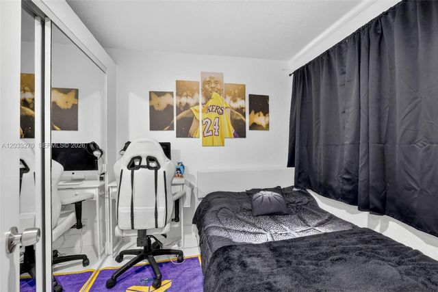 448 NW 15th Way, Fort Lauderdale, FL 33311