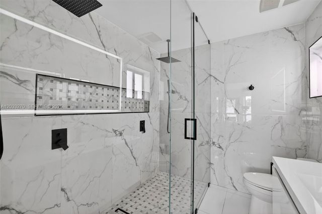 448 NW 15th Way, Fort Lauderdale, FL 33311