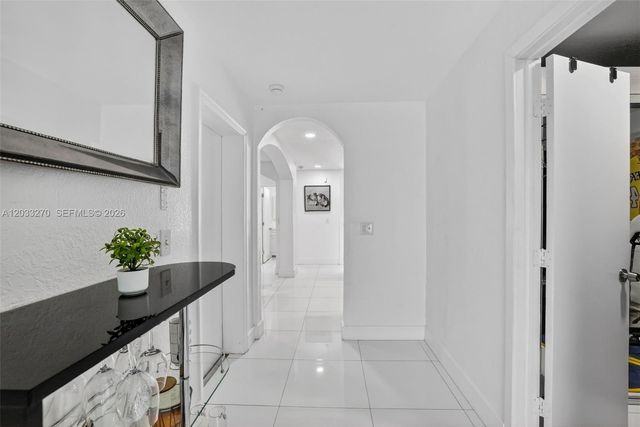 448 NW 15th Way, Fort Lauderdale, FL 33311