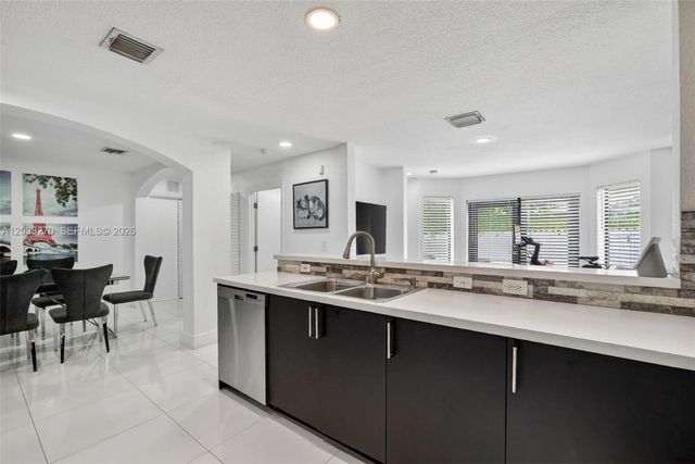 448 NW 15th Way, Fort Lauderdale, FL 33311