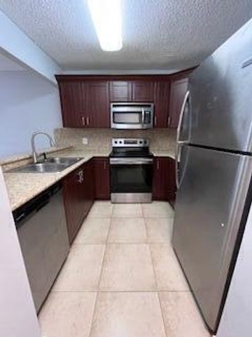 1473 W Lake Crystal Drive A, West Palm Beach, FL 33411