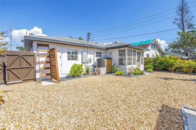 14066 MARGUERITE DRIVE, Madeira Beach, FL 33708