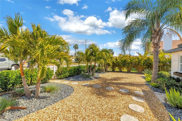 14066 MARGUERITE DRIVE, Madeira Beach, FL 33708