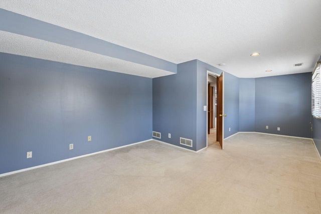 13220 Penn Avenue S, Burnsville, MN 55337