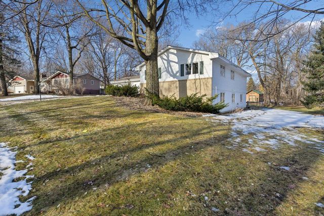 13220 Penn Avenue S, Burnsville, MN 55337