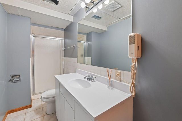 13220 Penn Avenue S, Burnsville, MN 55337