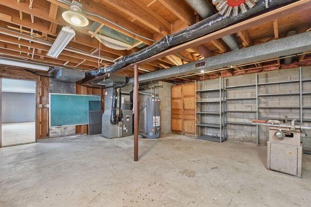 13220 Penn Avenue S, Burnsville, MN 55337