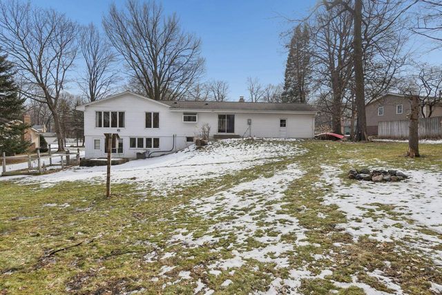 13220 Penn Avenue S, Burnsville, MN 55337