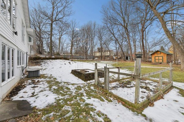 13220 Penn Avenue S, Burnsville, MN 55337